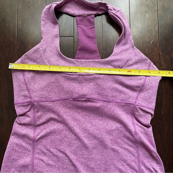 Lululemon Women's Scoop Neck Tank Top Size 8 Purple Pink Built In Bra Activewear - Picture 5 of 7